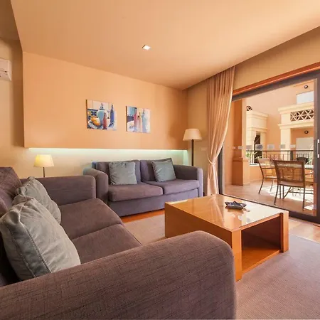 B27 - Luzbay 2 Bed Apartment Exterior photo