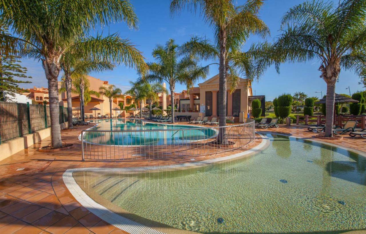 B27 - Luzbay 2 Bed Apartment