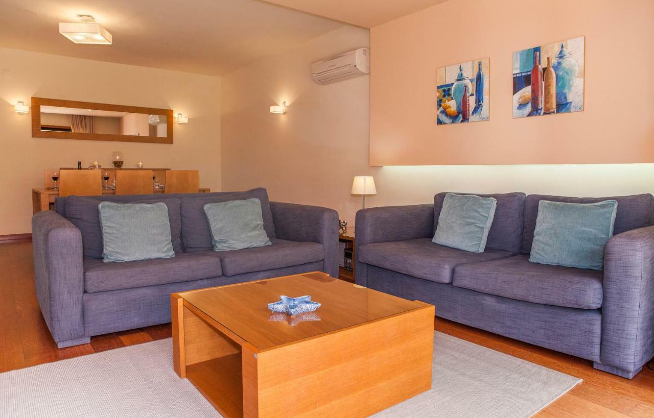 B27 - Luzbay 2 Bed *