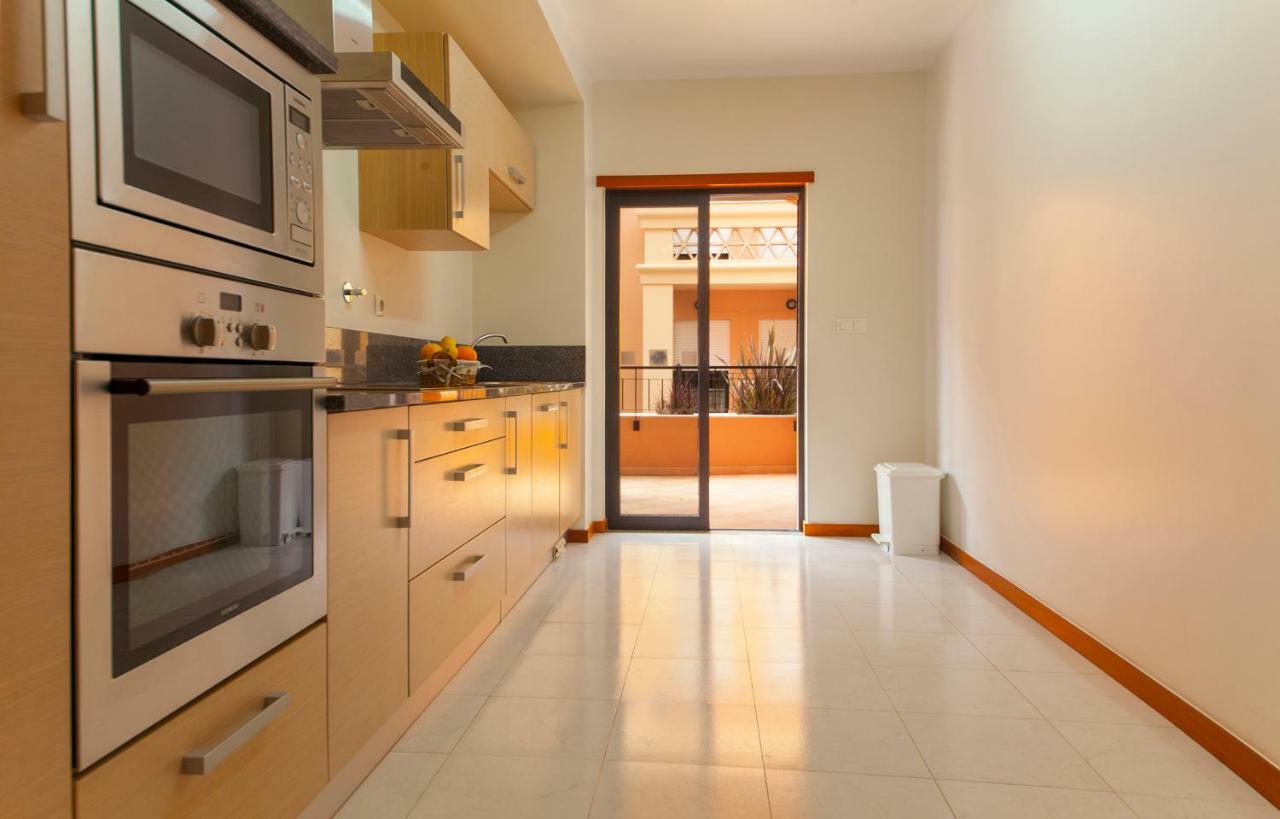 Apartment B27 - Luzbay 2 Bed